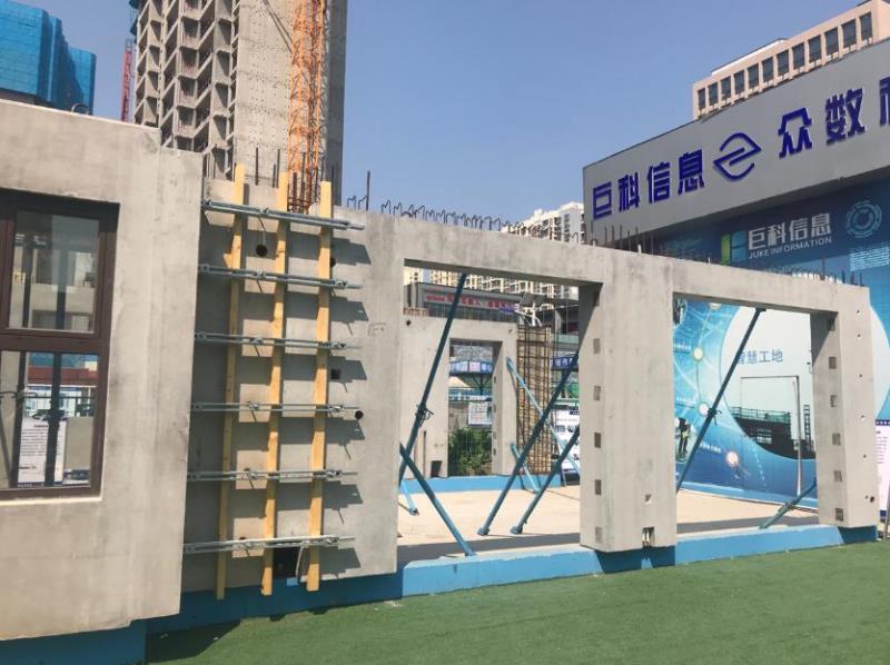 ɽ���ൺ7��װ��ʽ�޽���ģ�������Ϲ�Ħ