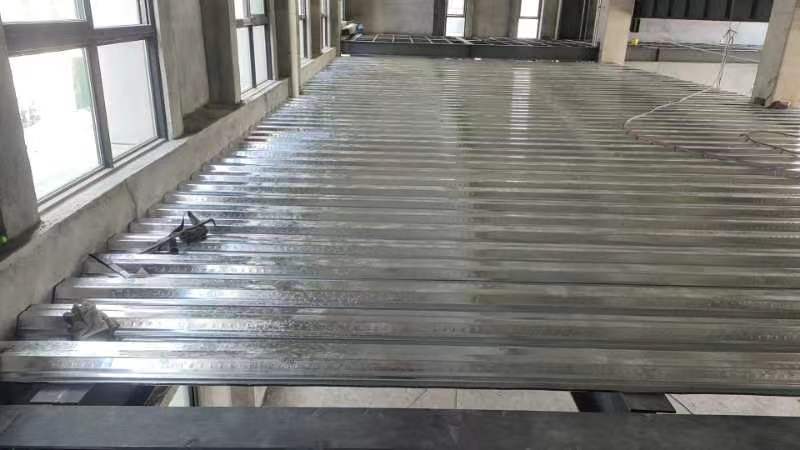 ��ף�ҹ�˾�н���֣���и��������������������������� 15#�ۺ�¥�ֽṹ����˳���깤